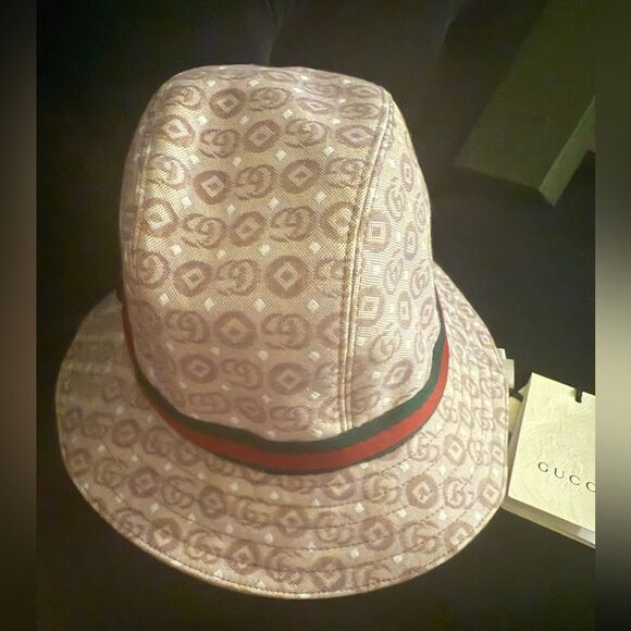 New Gucci Beige Interlocking G logo canvas hat for boys or girls - Picture 5 of 15